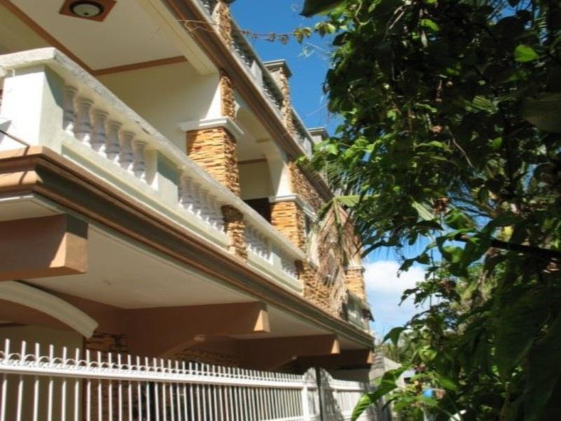 Casa D' Estrella Apartelle Balabag  Exterior photo